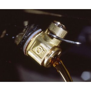 quick drain valve