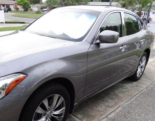 Infiniti M37 with Chrome Pillars