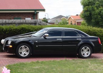 2019 Chrysler 300 with bow