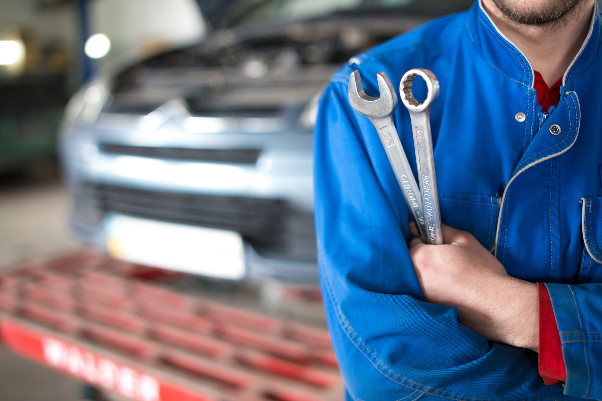 Auto Repair Mechanic