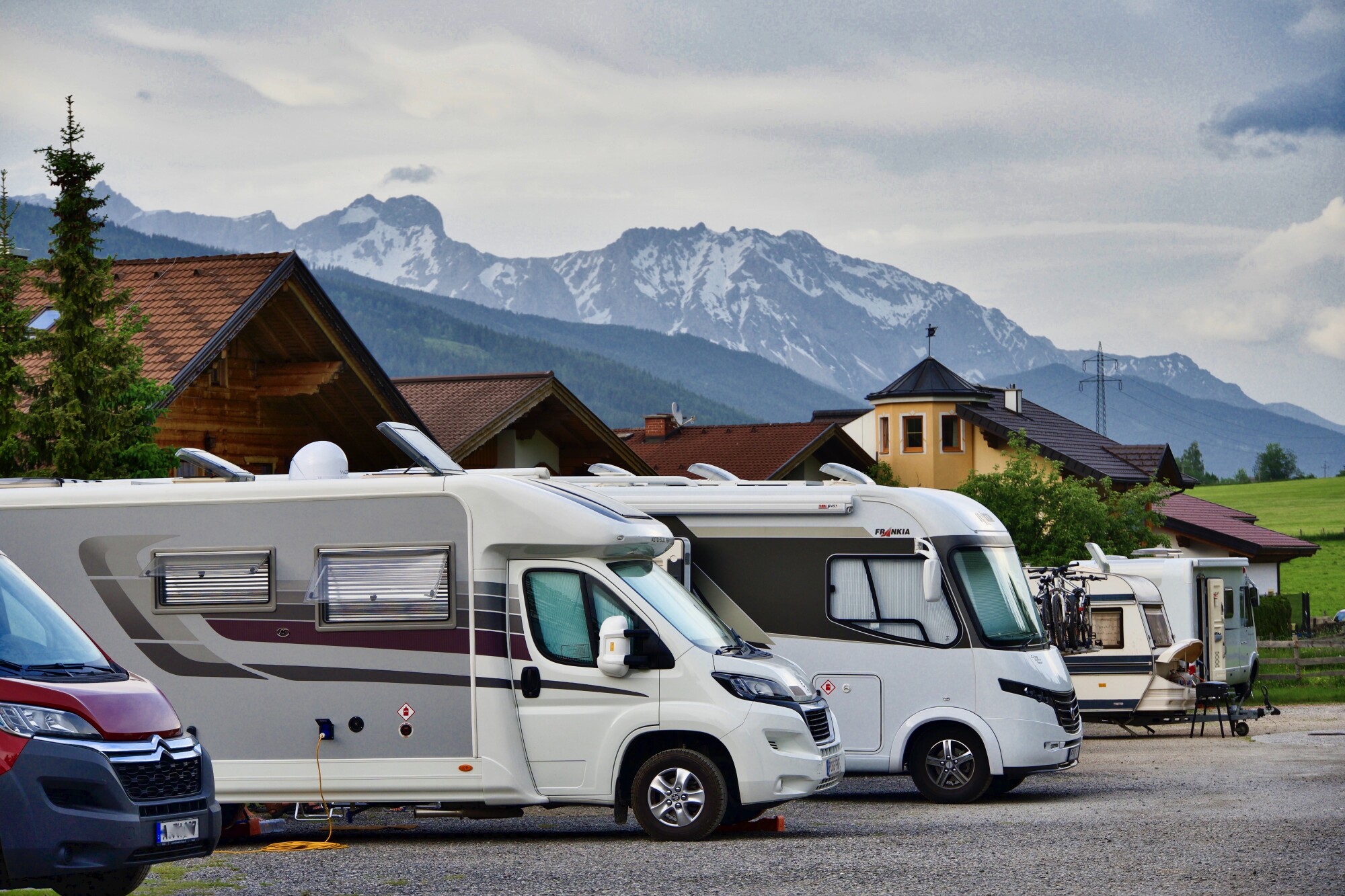 Крым автодом. Camper автодом. Автодом RV Camper. Автодом - Newell coach. Автодом Camper van американский.